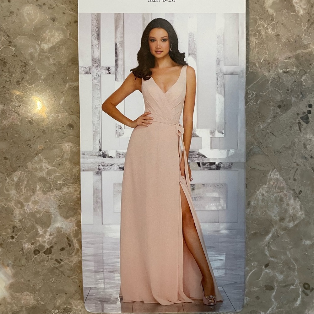 Blush Aline wedding guest dress